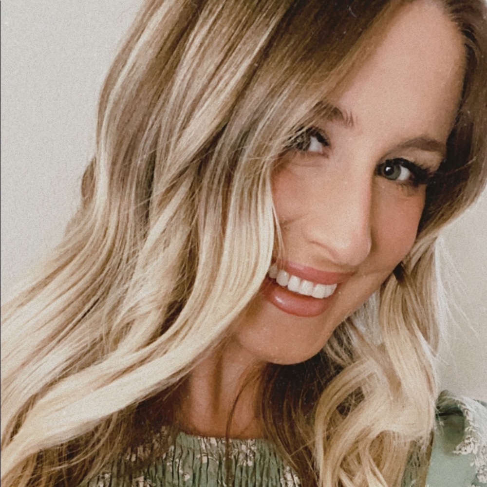 Meet your Posher, Juliana